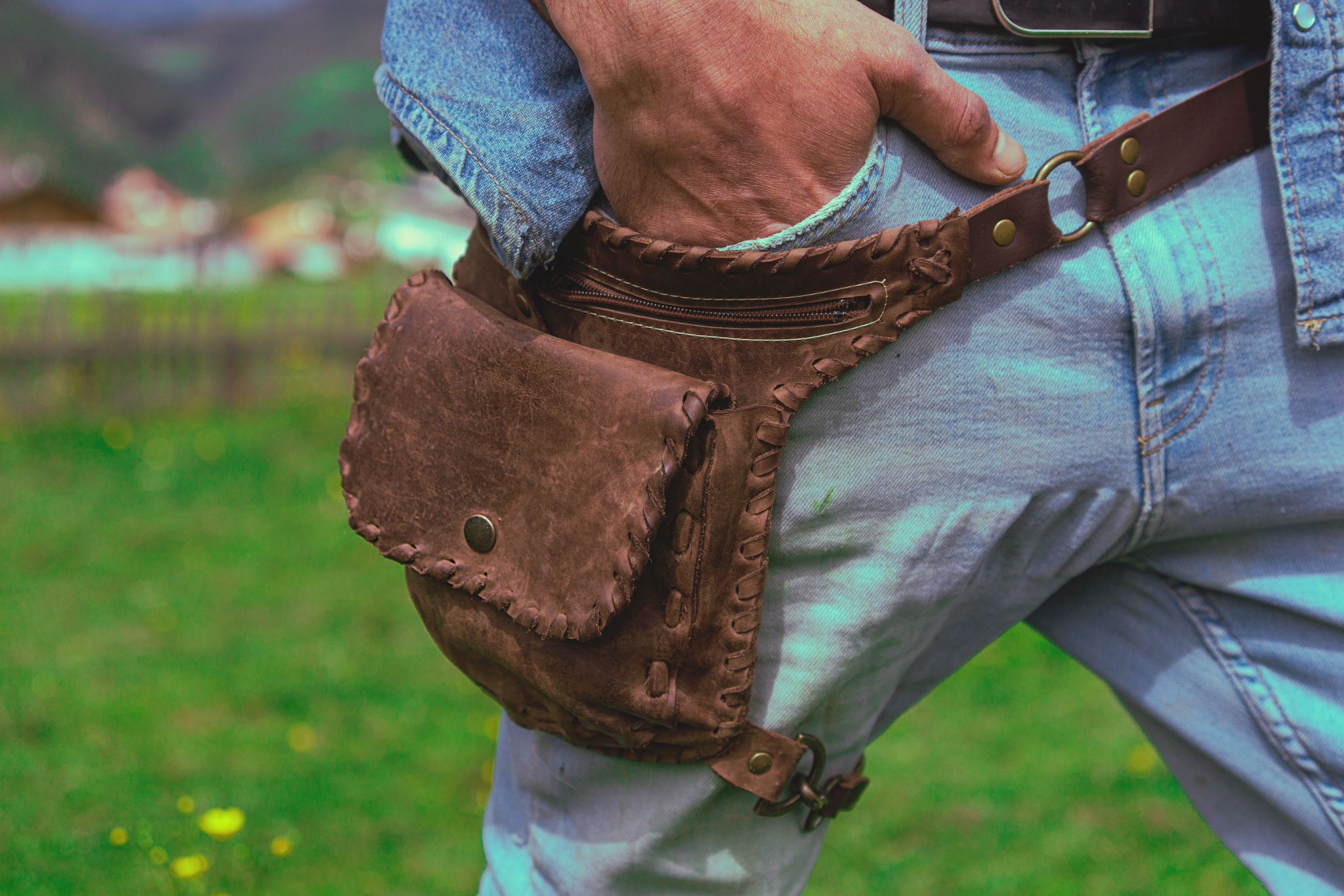 Schenkeltasche in Echtleder - Handmade (Limited Edition)
